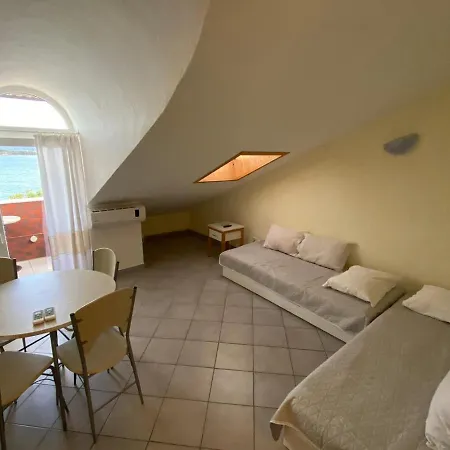 Blue Wave Guest house