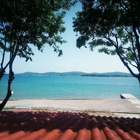 Blue Wave Guest house